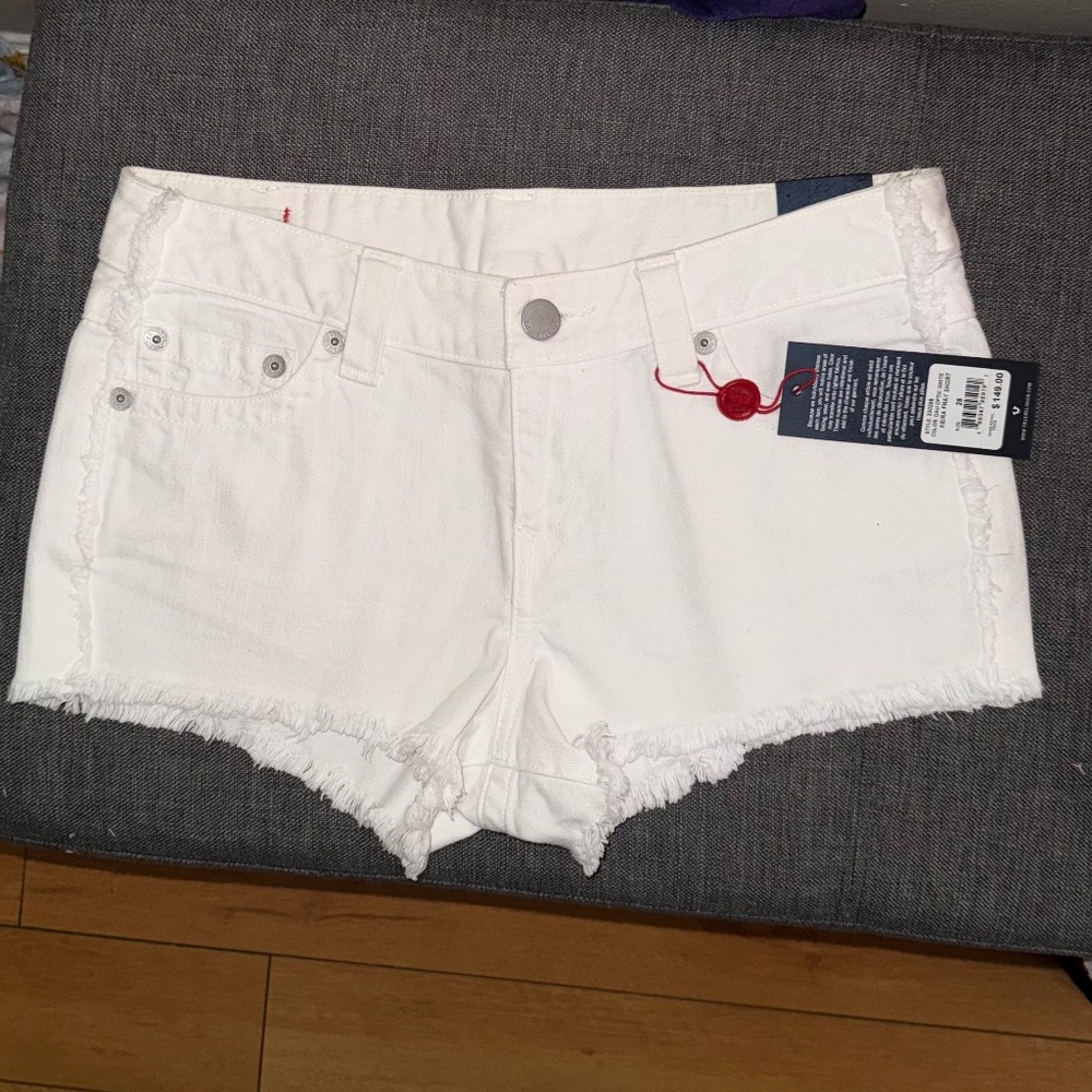 True Religion White Jean Keira Fray Shorts Women size 28 NEW